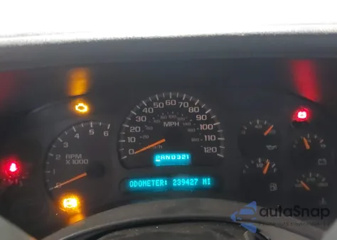 2003 Chevrolet Silverado 1500 Ls z USA, uszkodzony, nr VIN 1GCEK19T03E188979